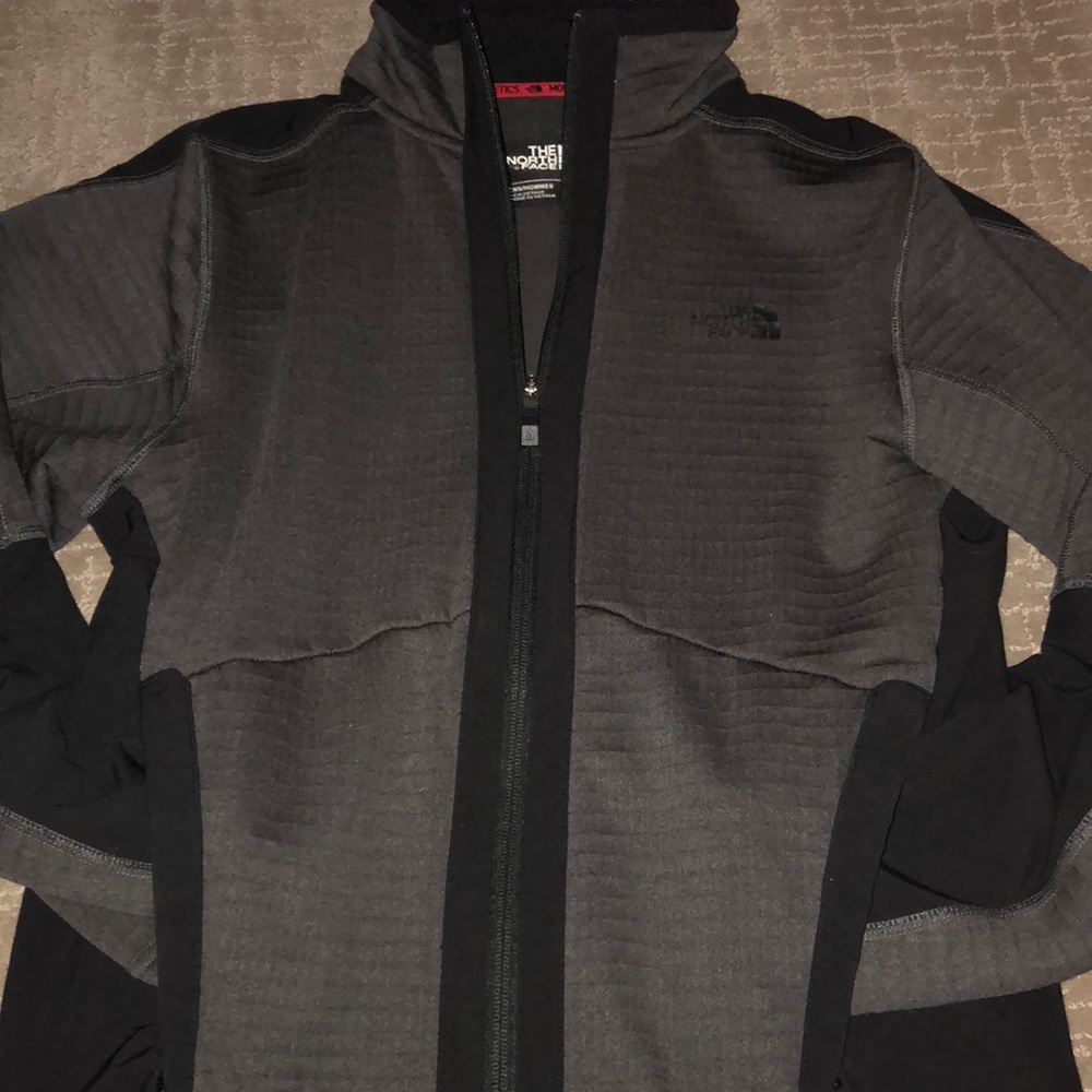 Men’s North Face Jacket Small - Picture 2 of 8